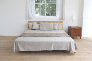 bed300×200